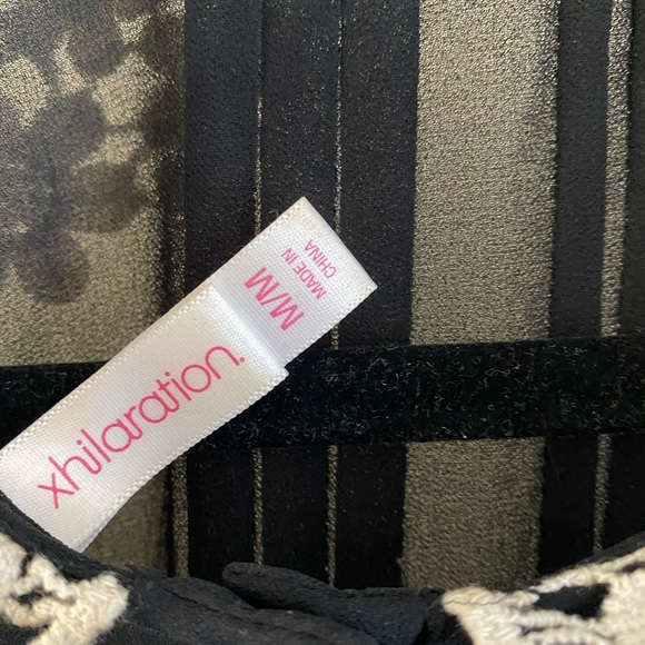 Xhilaration sheer black blouse M - Picture 4 of 4